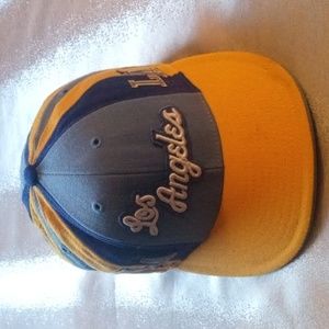 Los Angeles Lakers Hardwood Reebok Classic Fitted, 100% WOOL cap sz 7 1/4